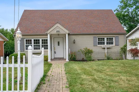 3278 Blueacres Dr, Colerain Twp, OH 45239