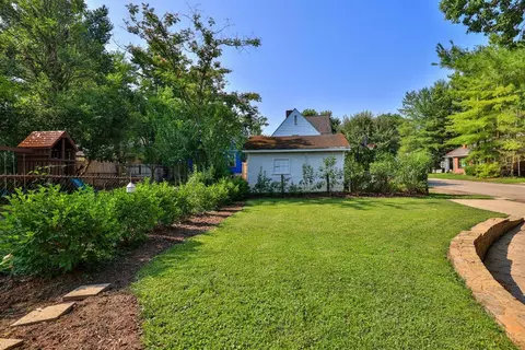7001 Bramble Ave, Cincinnati, OH 45227 photo 25