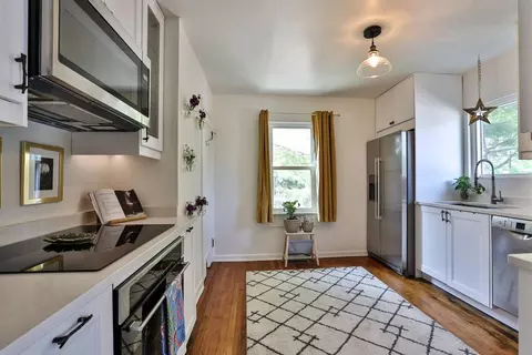 7001 Bramble Ave, Cincinnati, OH 45227 photo 10