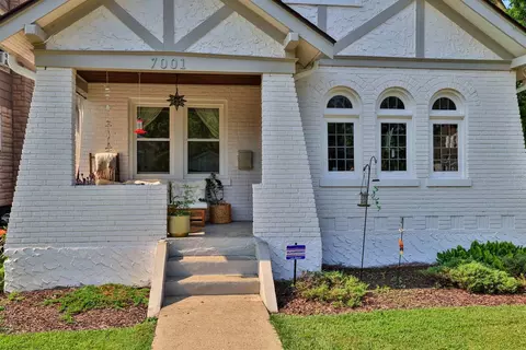 7001 Bramble Ave, Cincinnati, OH 45227 photo 3