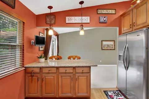 1412 Forester Dr, Cincinnati, OH 45240 photo 8