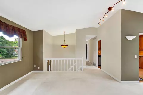 1412 Forester Dr, Cincinnati, OH 45240 photo 5