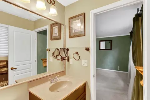 1412 Forester Dr, Cincinnati, OH 45240 photo 20