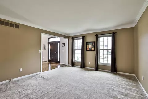 3877 Brigadoon Dr, Cincinnati, OH 45255 photo 7
