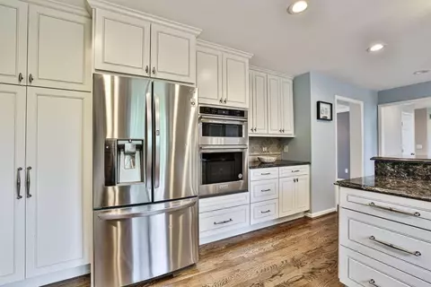 3877 Brigadoon Dr, Cincinnati, OH 45255 photo 16
