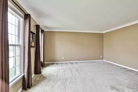 3877 Brigadoon Dr, Cincinnati, OH 45255 photo 6