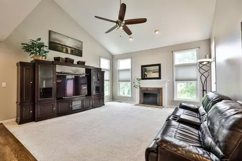 3877 Brigadoon Dr, Cincinnati, OH 45255 photo 8