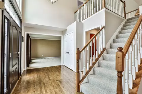 3877 Brigadoon Dr, Cincinnati, OH 45255 photo 5