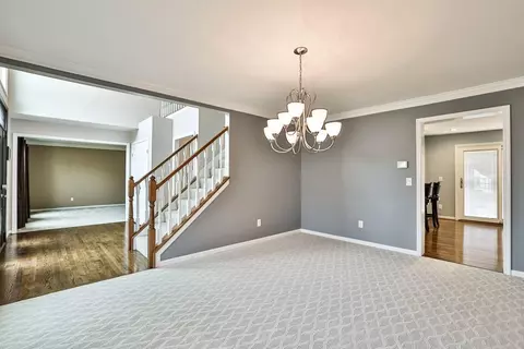 3877 Brigadoon Dr, Cincinnati, OH 45255 photo 12
