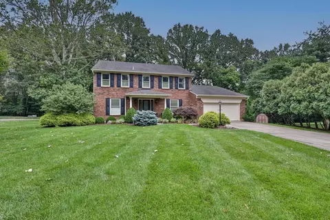 9022 Winthrop, Montgomery, OH 45249