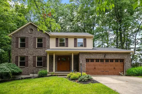 2493 Renck Ct, Lawrenceburg, IN 47025