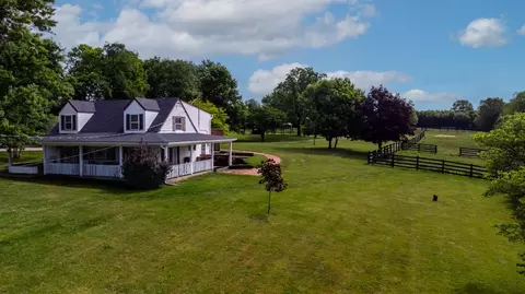 7844 Lesourdsville West Chester Rd, West Chester, OH 45069