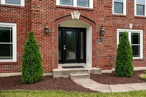 674 Dorgene Ln, Cincinnati, OH 45244 photo 3