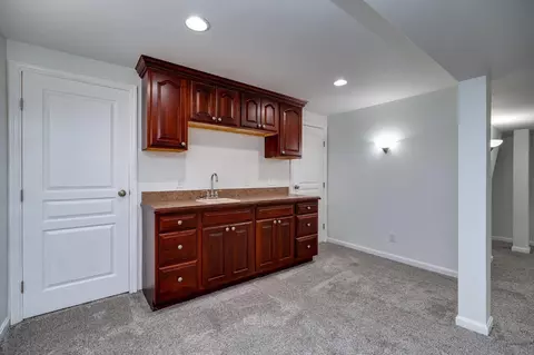 674 Dorgene Ln, Cincinnati, OH 45244 photo 34