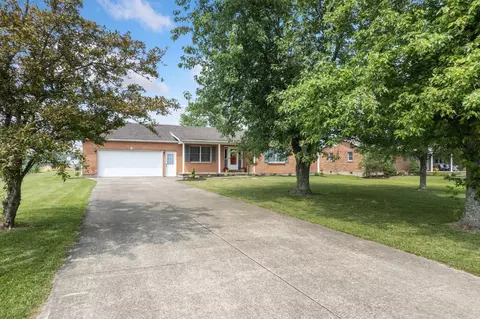 54 Hollywood Ln, Georgetown, OH 45121