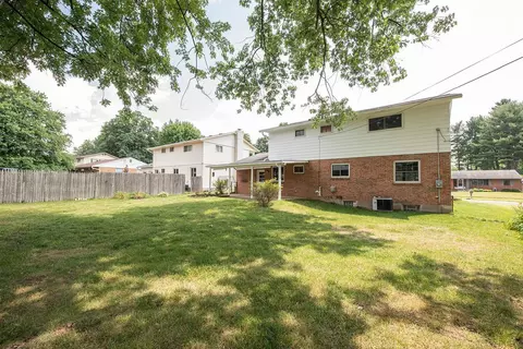 1659 Pinebluff Ln, Cincinnati, OH 45255 photo 25
