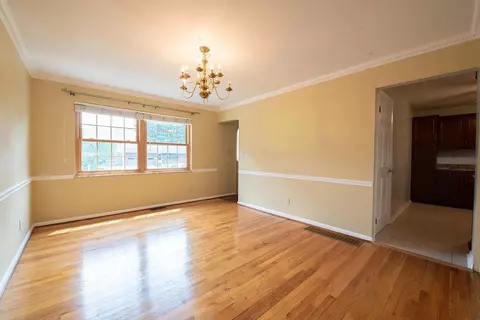 1659 Pinebluff Ln, Cincinnati, OH 45255 photo 9