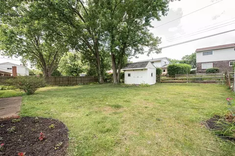 1659 Pinebluff Ln, Cincinnati, OH 45255 photo 24
