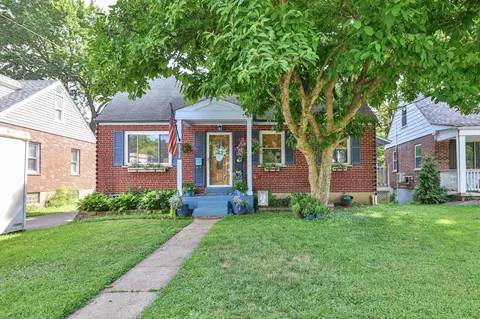 2582 Bonnie Dr, Cincinnati, OH 45230