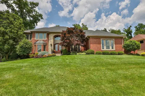 10334 Ryans Way, Blue Ash, OH 45241