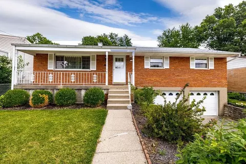 3594 Krierview Dr, Cincinnati, OH 45248