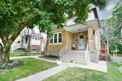 1105 Benz Ave, Cincinnati, OH 45238