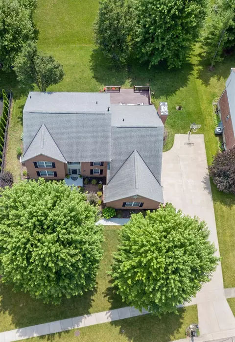 8640 Charleston Ridge Dr, Mason, OH 45040