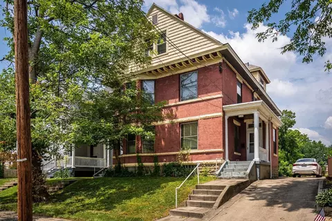 2136 Cleneay, Cincinnati, OH 45212