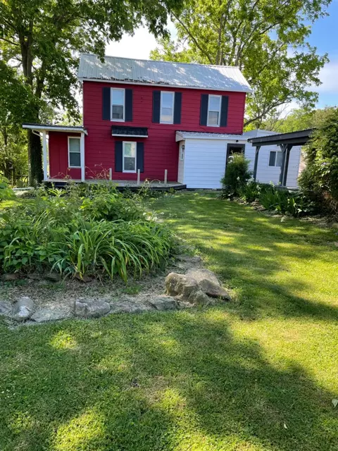 260 Peterson Rd, Peebles, OH 45660