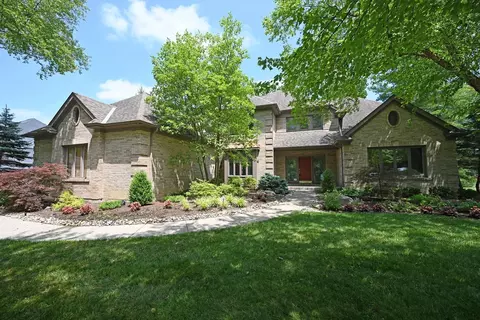 7780 Hartford Hill Ln, Montgomery, OH 45242