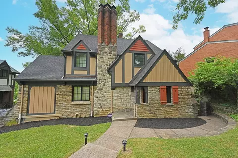 834 Clifton Hills Ter, Cincinnati, OH 45220