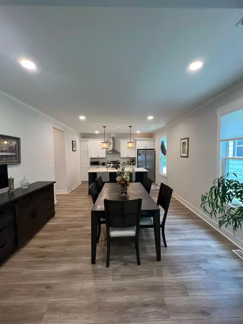 5740 Adelphi St, Cincinnati, OH 45227 photo 5