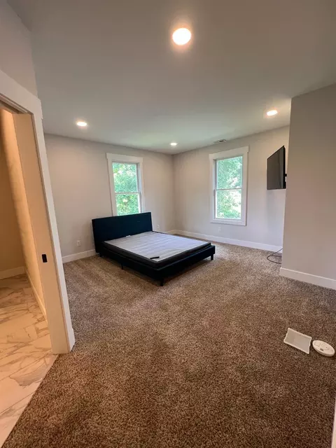 5740 Adelphi St, Cincinnati, OH 45227 photo 14