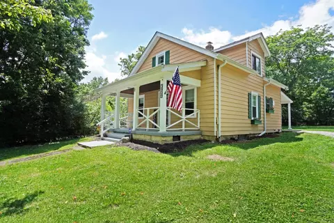 3909 Fulton Grove Rd, Cincinnati, OH 45245