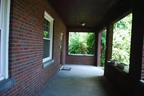 641 Mitchell Ave, Cincinnati, OH 45229 photo 5