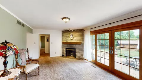 1012 Spruceglen Dr, Cincinnati, OH 45224 photo 9