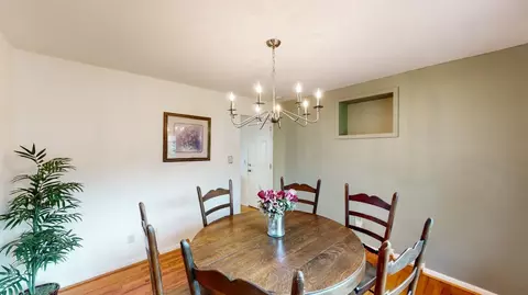 1012 Spruceglen Dr, Cincinnati, OH 45224 photo 6