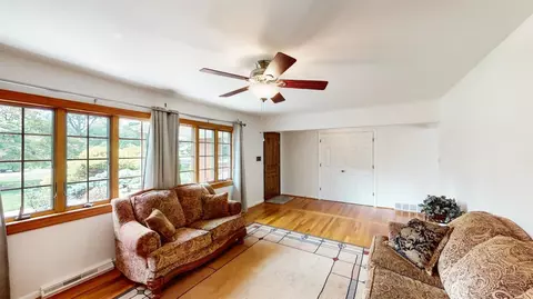 1012 Spruceglen Dr, Cincinnati, OH 45224 photo 5