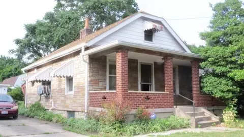 154 Ridgeway Rd, Cincinnati, OH 45216 photo 2