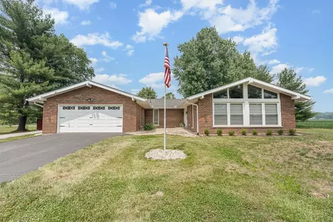 410 Adams Rd, Loveland, OH 45140