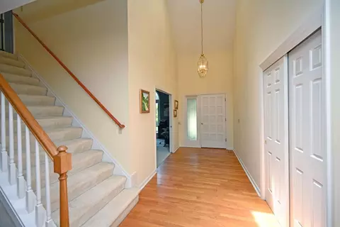 8922 Appleseed Dr, Cincinnati, OH 45249 photo 6