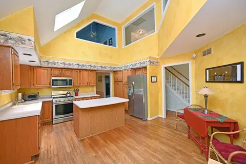 8922 Appleseed Dr, Cincinnati, OH 45249 photo 12