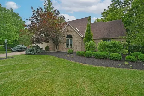 8922 Appleseed Dr, Cincinnati, OH 45249 photo 3