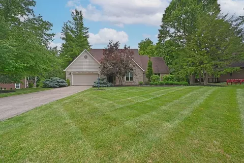 8922 Appleseed Dr, Cincinnati, OH 45249 photo 2