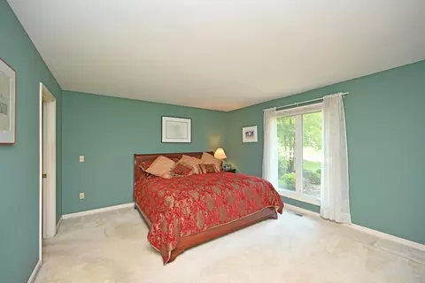 8922 Appleseed Dr, Cincinnati, OH 45249 photo 25
