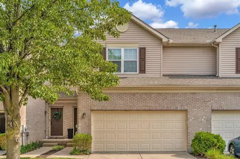3695 Thorngate Dr, Mason, OH 45040