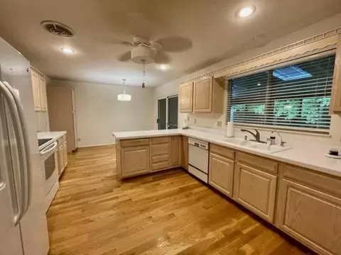 8195 Riversedge Cir, Maineville, OH 45039 photo 20
