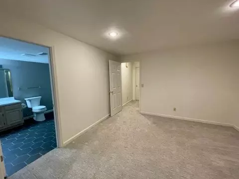 8195 Riversedge Cir, Maineville, OH 45039 photo 18