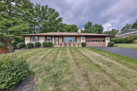 2955 Werkridge, Cincinnati, OH 45248