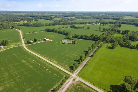 519 Macedonia Rd, Washington Twp, OH 45107